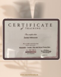 ošetrenie pleti s caviárom, masná a pboblematická pleť